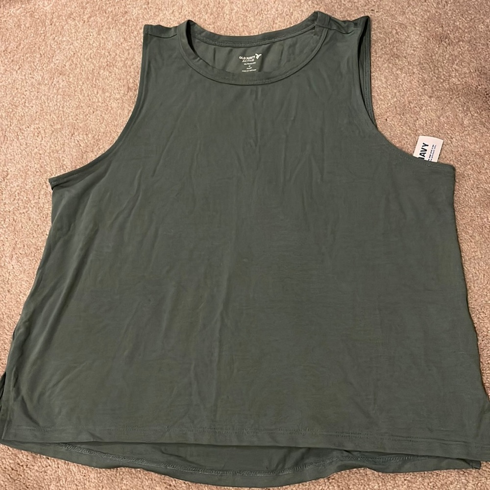 NWT green tank top old navy